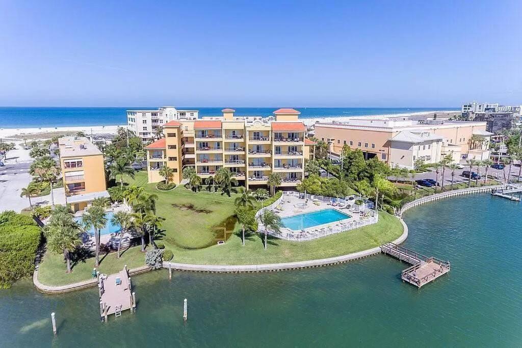 Treasure Island Beach Retreat St. Pete Beach Exterior foto