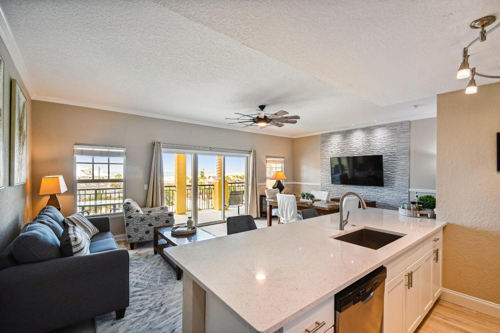 Treasure Island Beach Retreat St. Pete Beach Exterior foto